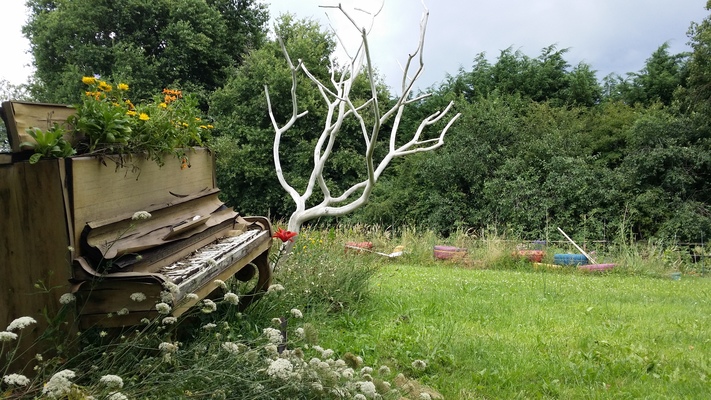testromain_piano_pery.jpg